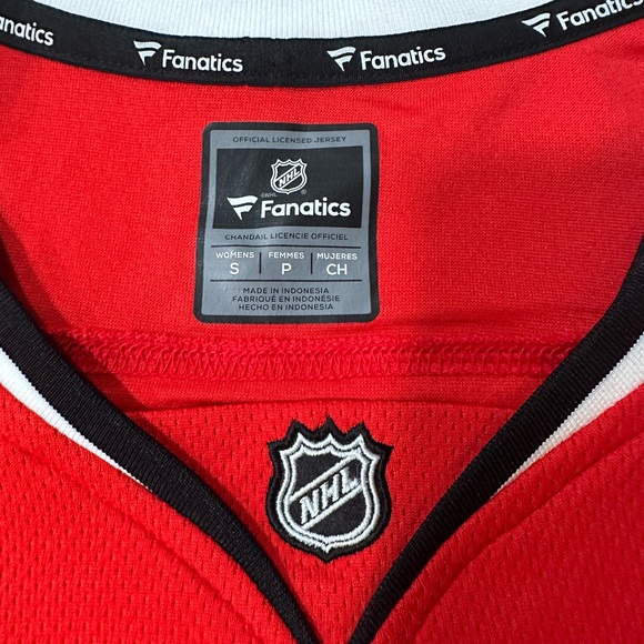 Chicago Blackhawks Authentic Fanatics Women Patrick Kane Jersey Retails $145 - Picture 6 of 13